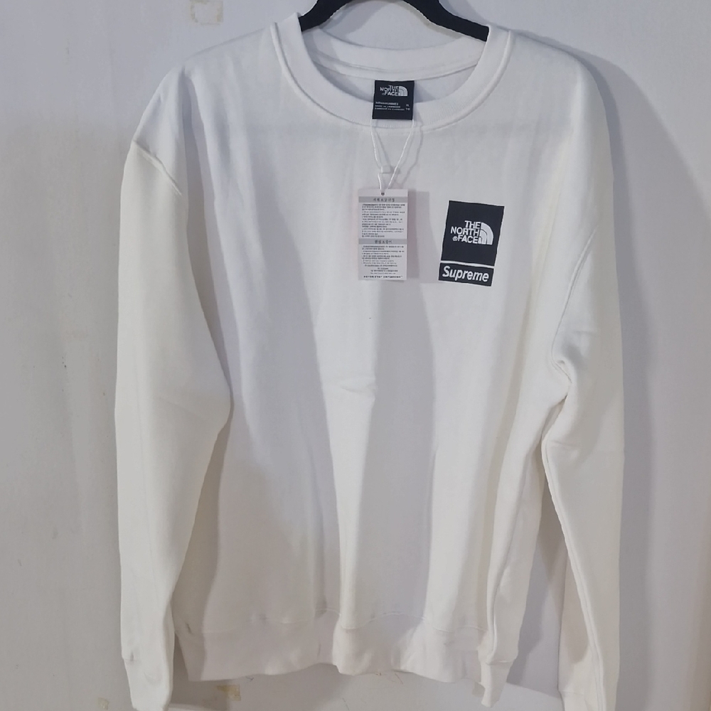 The North Face X Supreme Men's White Crewneck Sweater